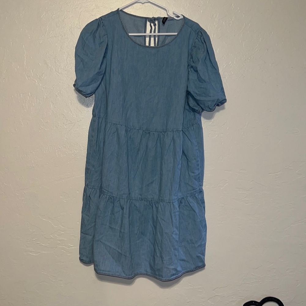 Blue tiered dress with puff sleeves